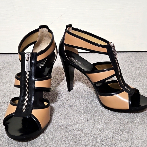 Michael Kors high heels - Picture 1 of 4
